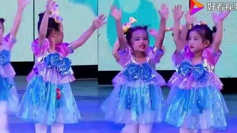 宝贝宝贝，舞动童年——记幼儿小班可爱舞蹈与手势舞的欢乐实践